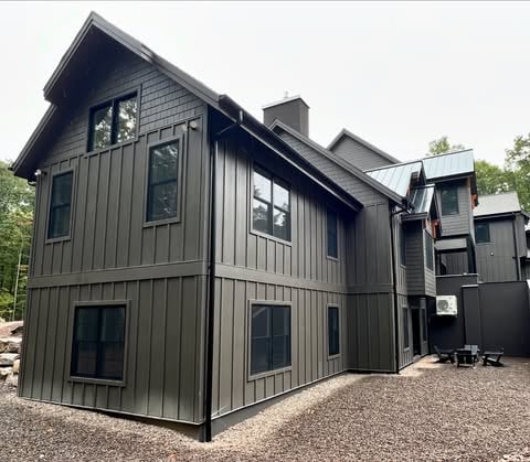 dark-gray-hardi-plank-siding