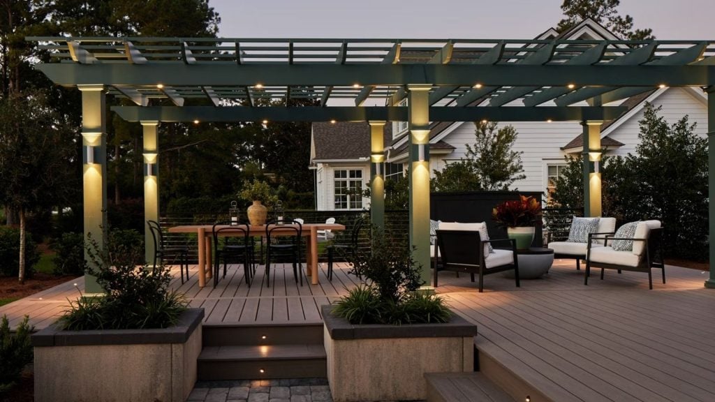 Trex Deck with Lighting Trex Deck with Lighting